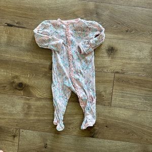 Magnetic Me floral footie